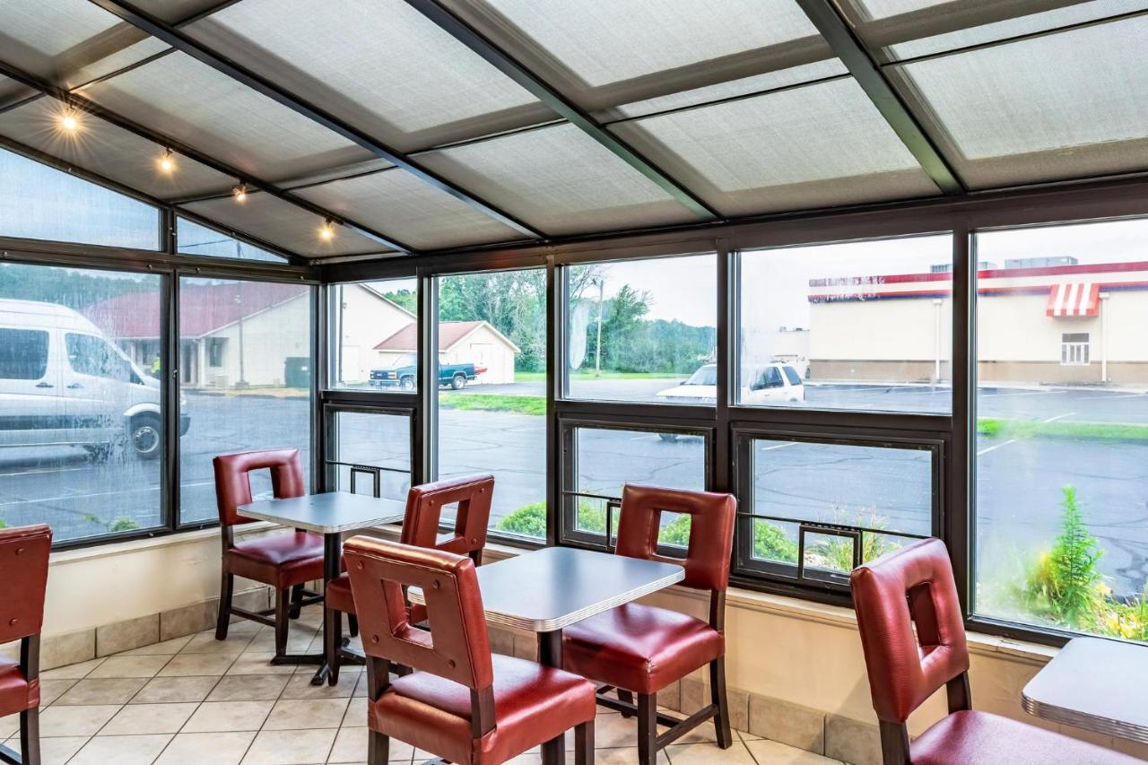 Red Roof Inn Columbus - Taylorsville Exteriér fotografie